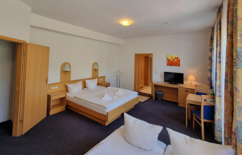 Premium-Doppelzimmer-FRITZ-Hotel-Potsdam-Zimmer-15